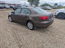 2012 Volkswagen Jetta Sedan - Photo 16