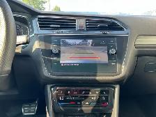 2022 Volkswagen Tiguan Highline R-Line 4MOTION | Command Start | - Photo 22