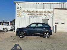 2021 Hyundai Venue Ultimate | Command Start | Low KM - Photo 8