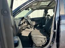 2021 Hyundai Venue Ultimate | Command Start | Low KM - Photo 19