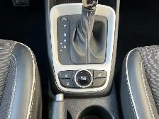 2021 Hyundai Venue Ultimate | Command Start | Low KM - Photo 24