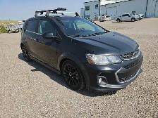 2018 Chevrolet Sonic - Photo 2