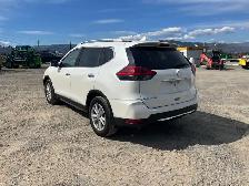 2017 Nissan Rogue - Photo 4