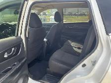 2017 Nissan Rogue - Photo 10