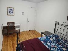 CHAMBRE meublée tout compris 2e étage Anjou - Photo 5
