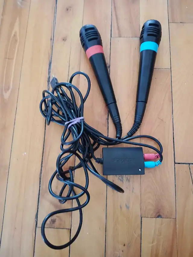 2 x SingStar PlayStation 2 PS2 PS3 Microphone USB Converter