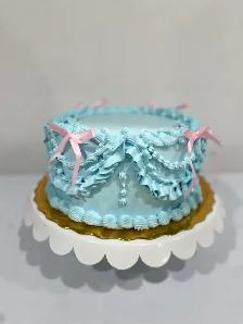Birthday Cakes  Vintage cake design GTA - Photo 7