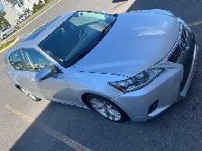 2015 Lexus CT200H (Hybrid Electric) - Photo 2
