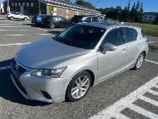 2015 Lexus CT200H (Hybrid Electric) - Photo 3