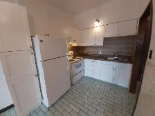 Spacious One-Bedroom   Den — All Inclusive - Photo 3