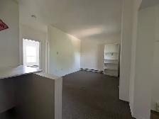 Large Spacious 1 Bedroom Upper Apartment Unit - Photo 3