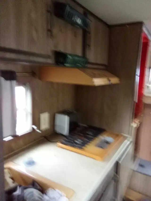 CRICKET TRUCK CAMPER