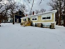 77A Rennies Mill Rd - Fully Furnished Main Floor Bannerman Park