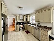 77A Rennies Mill Rd - Fully Furnished Main Floor Bannerman Park - Photo 4