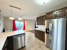 31 Lions Rd - Amazing 3 Bedroom, 2.5 Bathroom With Deck - Photo 3