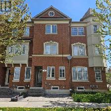 $799,990 · Row / Townhouse · 3 bed · 3 bath · Markham - Photo 7