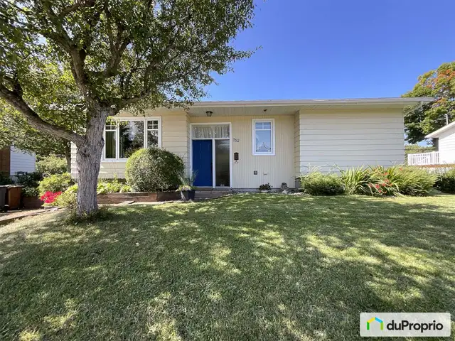 $414,000 - Bungalow for sale in Rimouski (Rimouski)