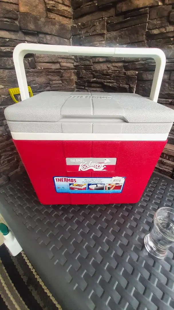 KOOLAROO COOLER FOR SALE!