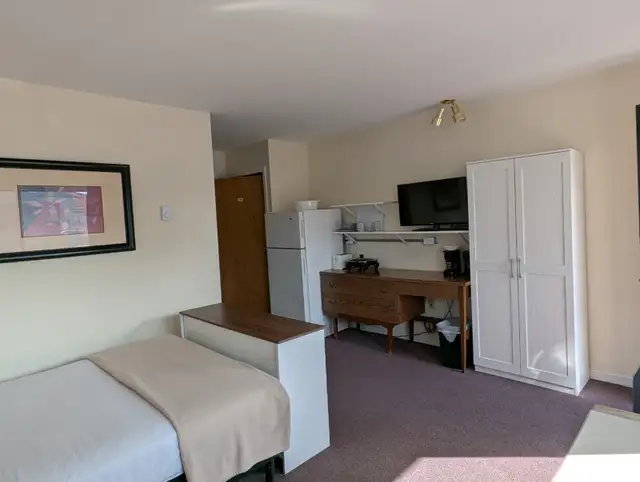 1 bed 1 bath apartment