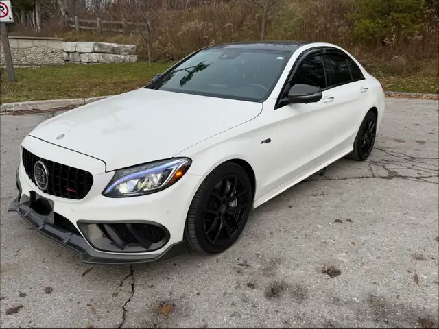 2017 Mercedes-Benz C43 white exterior with black interior