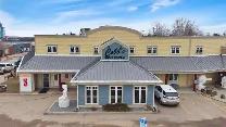 PROFESSIONAL OFFICE SPACE FOR LONG-TERM RENT — SYLVAN LAKE