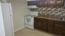 1 large Bedroom Basement apartment. - Photo 3