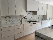 Architect (certified with OAQ)