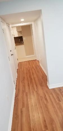 AVAILABLE NOW Legal 2 Bedroom Basement - Photo 2