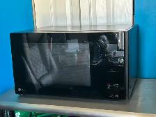 LG Microwave