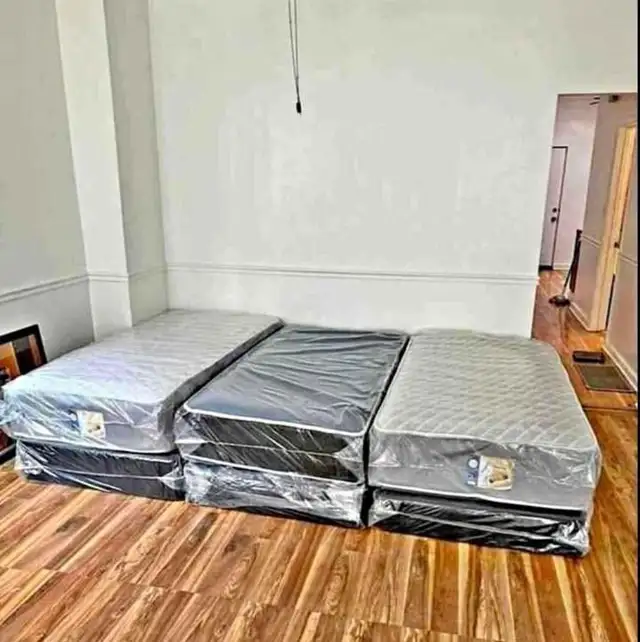 'Twin Mattress' Full Mattress : Queen Mattress | King Mattress