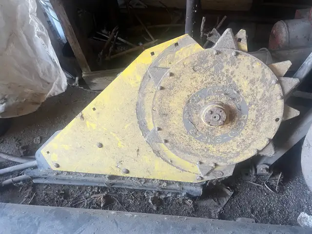 Hydraulic rotor blade