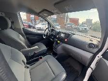 2015 Nissan NV200 LX - Photo 14