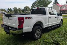 F-250 Super Duty SRW XLT Crew Cab 6.2 litres - 91500Km - Photo 2