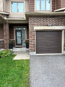3-bedroom executive townhouse in Barrhaven Centre