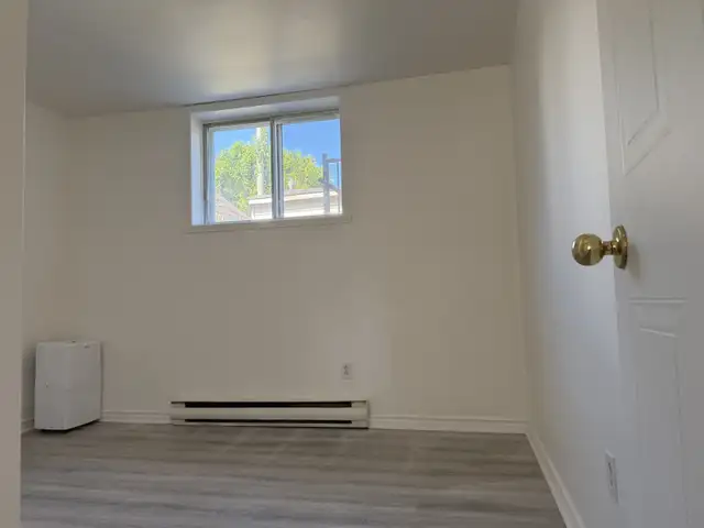 Appartement à louer à St-Hubert 4 et demie