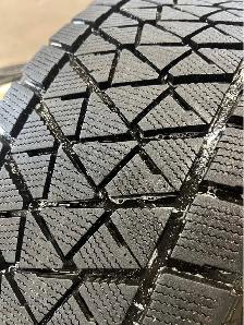 275/55R/19 Bridgestone Blizzak DMV2 Winter - Photo 8