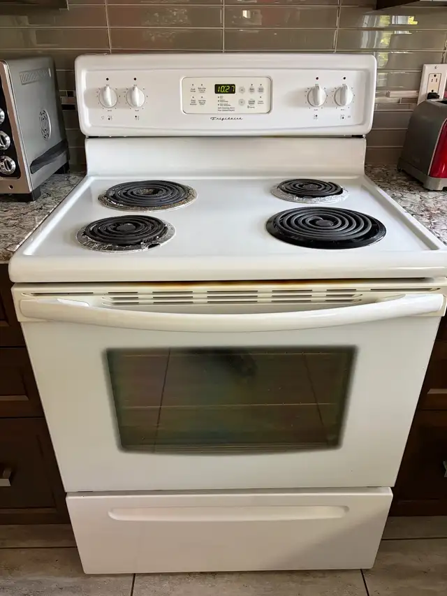 cuisinière auto nettoyante