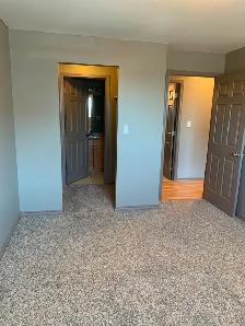 2 Bedroom 1.5 bathrooms Condo AB side, Lloydminster for rent - Photo 10