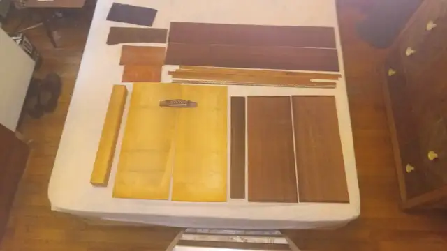 Bois de lutherie: une guitare
