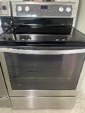 Cuisinière stainless vitrocéramique convection Whirlpool