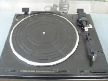 PIONEER TURNTABLE  ( HIGH QUALITY )  EXCELLENT CONDITION