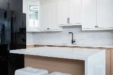 QUARTZ COUNTERTOPS - Photo 3
