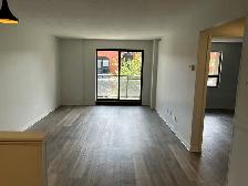 November 1st - One bedroom Apt starting at $1699   Hydro - Photo 11