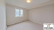2 Bed   Den, 2 Bath Apartment in Rutherford (SW) - Photo 5