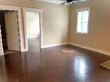 3-145 Christina- Downtown Living! 2-Bedroom Suite w/ Laundry - Photo 3