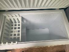 Freezer - Photo 2