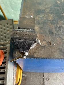 work bench for sale - Photo 3