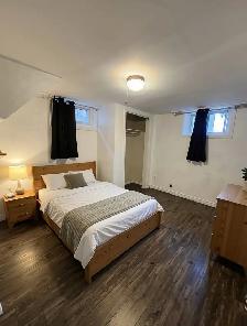 2 Bedroom 1 Bathroom Basement Apartment - Photo 4