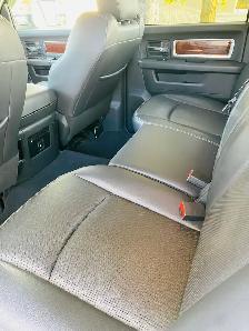 2012 Ram Laramie 1500 4x4 Crew Cab - Photo 7