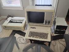 Apple IIe computer - Photo 10